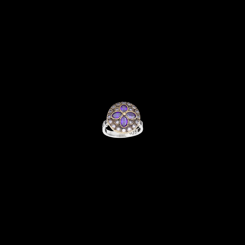 Δ 29